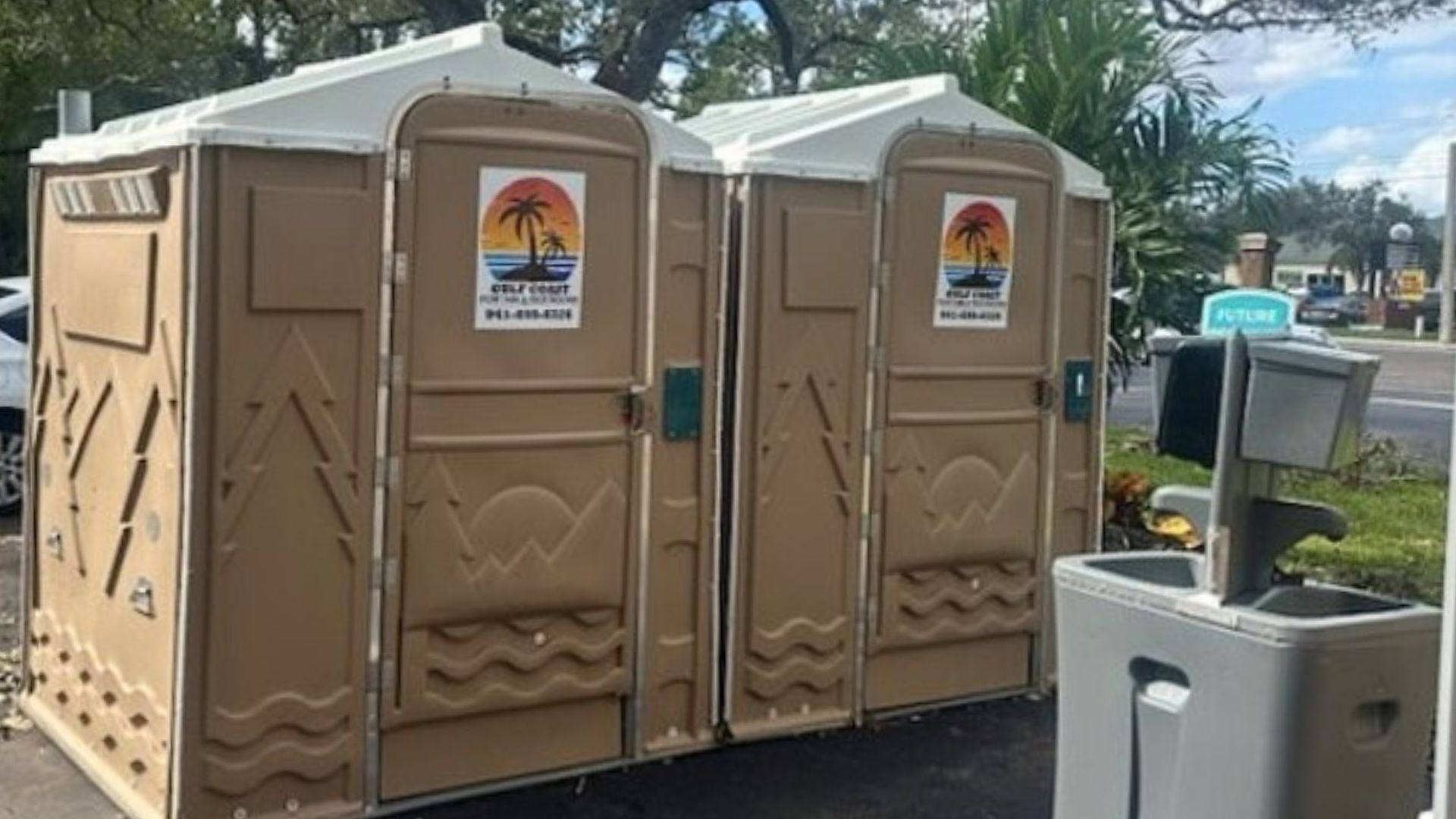 ada-compliant portable toilets at an event in Punta Gorda florida
